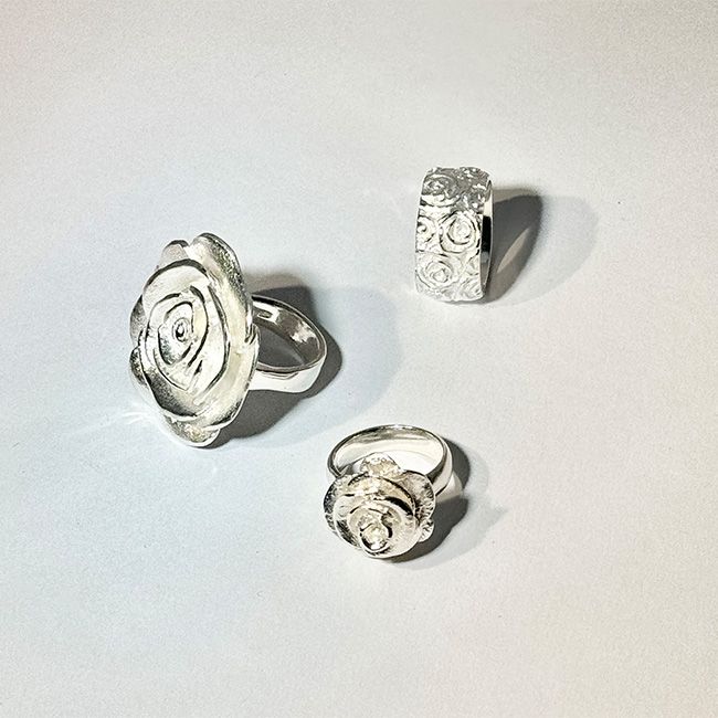 gesamter Rosenschmuck minus 40 %
